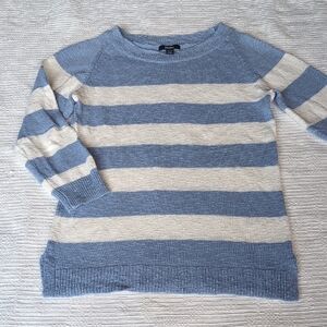 Hatley Women's Striped Blue and Cream Sweater
